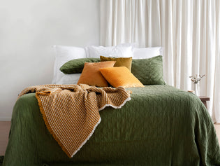 How to make your bed like an interior designer