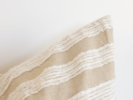 Abruzzo Filled Cushion